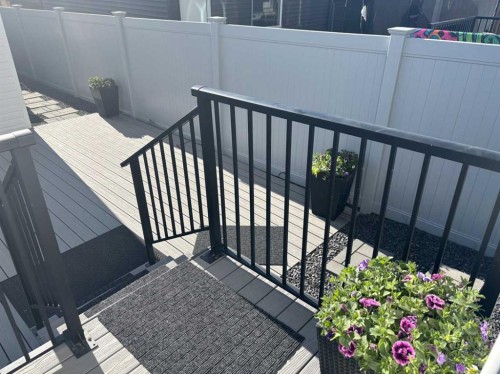 136 Dawson Drive, Chestermere, AB - Outdoor