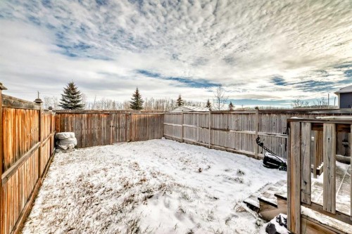 32 Reid Court, Sylvan Lake, AB - Outdoor