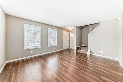 32 Reid Court, Sylvan Lake, AB - Indoor Photo Showing Other Room