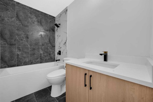 219 Falwood Way Ne, Calgary, AB - Indoor Photo Showing Bathroom