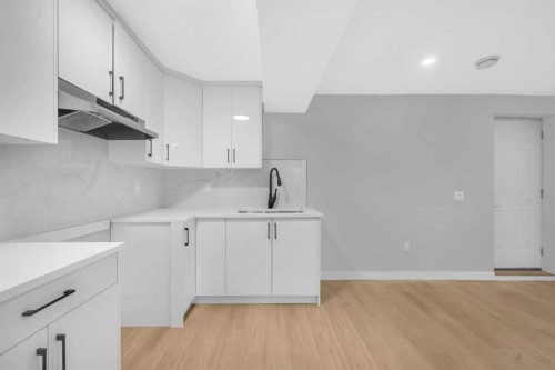 219 Falwood Way Ne, Calgary, AB - Indoor Photo Showing Kitchen