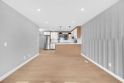 219 Falwood Way Ne, Calgary, AB - Indoor