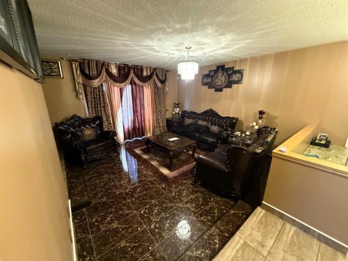 103 Templeson Way Ne, Calgary, AB - Indoor