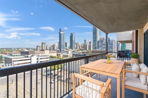 806-1334 12 Avenue Sw, Calgary, AB - Outdoor With Balcony With Exterior