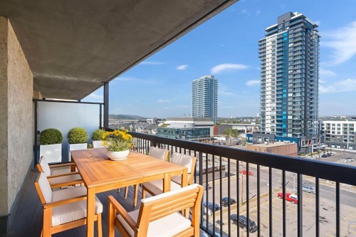 806-1334 12 Avenue Sw, Calgary, AB - Outdoor With Balcony With Exterior