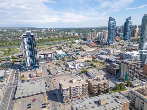 806-1334 12 Avenue Sw, Calgary, AB - Outdoor With View