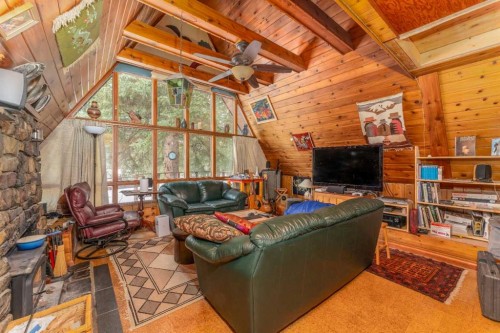 77 Grotto Road, Harvie Heights, AB - Indoor