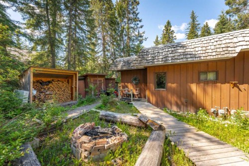 77 Grotto Road, Harvie Heights, AB - Outdoor