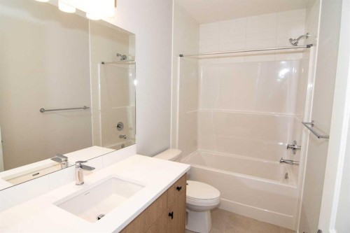 34 Setonvista Grove Se, Calgary, AB 