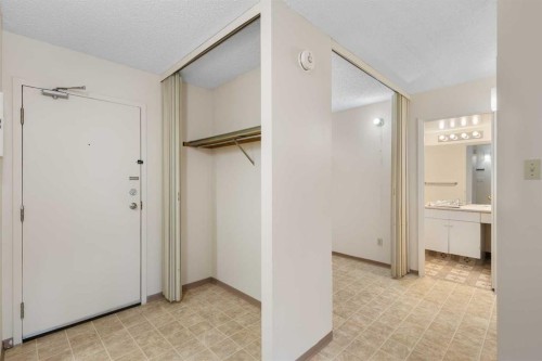 504-221 6 Avenue Se, Calgary, AB - Indoor Photo Showing Other Room