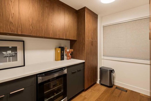 4-2200 Varsity Estates Drive Nw, Calgary, AB - Indoor