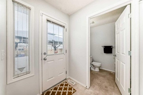 16 Saddlebrook Place Ne, Calgary, AB - Indoor Photo Showing Other Room