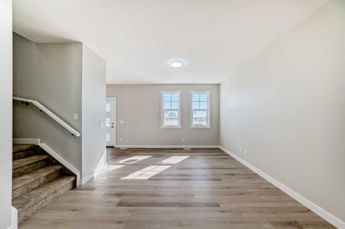 156 Belvedere Park Se, Calgary, AB - Indoor Photo Showing Other Room