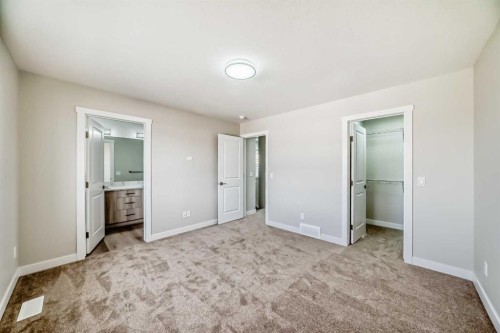 156 Belvedere Park Se, Calgary, AB - Indoor