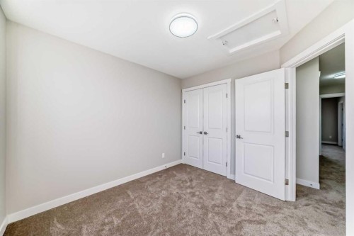 156 Belvedere Park Se, Calgary, AB - Indoor Photo Showing Other Room