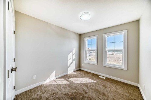 156 Belvedere Park Se, Calgary, AB - Indoor Photo Showing Other Room