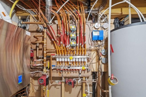 187 Gleneagles View, Cochrane, AB - Indoor Photo Showing Basement