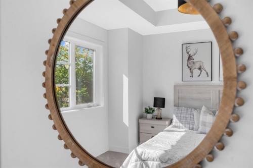 1844 24 Avenue Nw, Calgary, AB - Indoor Photo Showing Bedroom