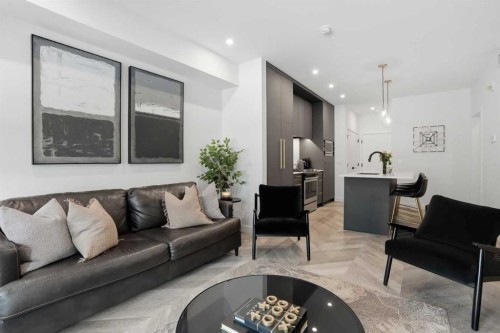 104-4275 Norford Avenue Nw, Calgary, AB - Indoor Photo Showing Living Room