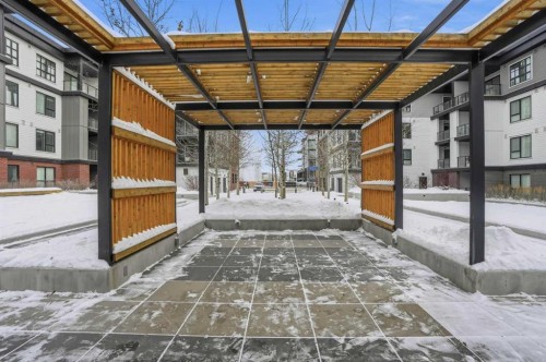 104-4275 Norford Avenue Nw, Calgary, AB - Outdoor