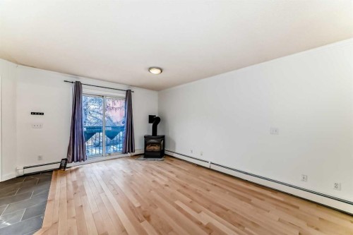1215 15 Avenue Sw, Calgary, AB - Indoor