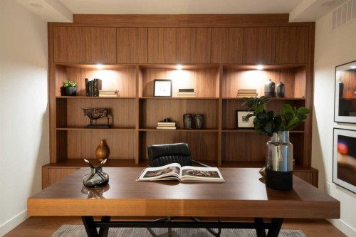 105-330 26 Avenue Sw, Calgary, AB - Indoor