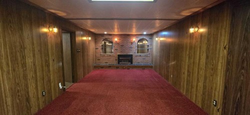 6320 Rundlehorn Drive Ne, Calgary, AB - Indoor Photo Showing Other Room