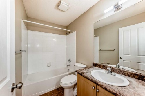 1114-333 Taravista Drive Ne, Calgary, AB - Indoor Photo Showing Bathroom