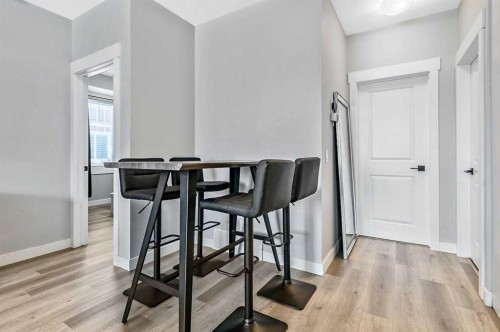 1-67 West Coach Manor Sw, Calgary, AB - Indoor