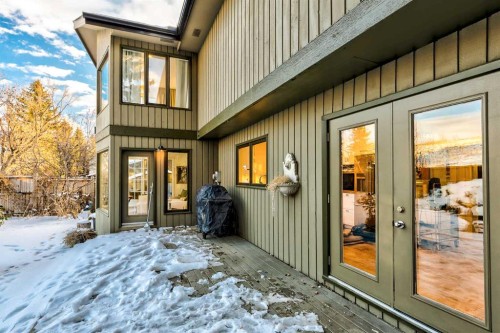 980 Edgemont Road Nw, Calgary, AB - Outdoor With Exterior