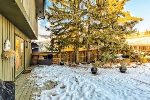 980 Edgemont Road Nw, Calgary, AB - Outdoor With Deck Patio Veranda