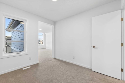 191 Corner Glen Crescent Ne, Calgary, AB - Indoor Photo Showing Other Room
