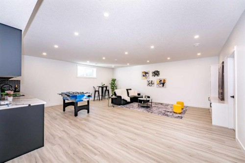 52 Lakes Estates Circle, Strathmore, AB - Indoor