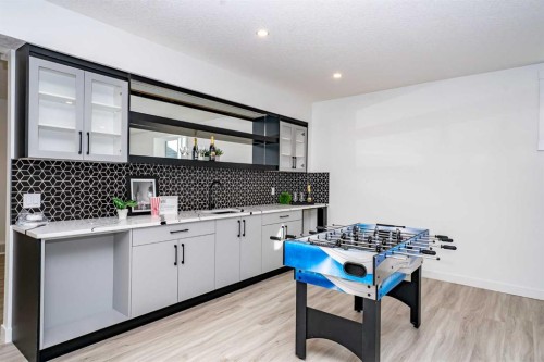 52 Lakes Estates Circle, Strathmore, AB - Indoor