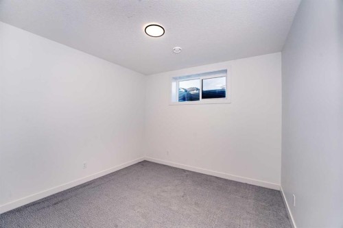 52 Lakes Estates Circle, Strathmore, AB - Indoor Photo Showing Other Room