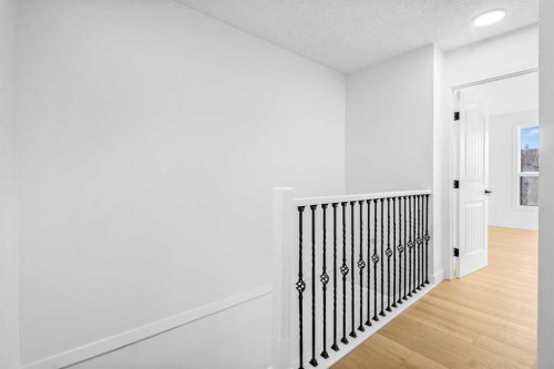 6632 Temple Drive Ne, Calgary, AB - Indoor Photo Showing Other Room