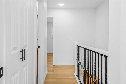 6632 Temple Drive Ne, Calgary, AB - Indoor Photo Showing Other Room