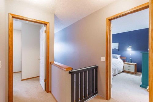 123 Riverwood Circle Se, Calgary, AB - Indoor Photo Showing Other Room