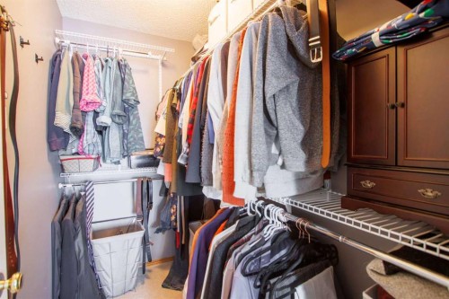 123 Riverwood Circle Se, Calgary, AB - Indoor With Storage