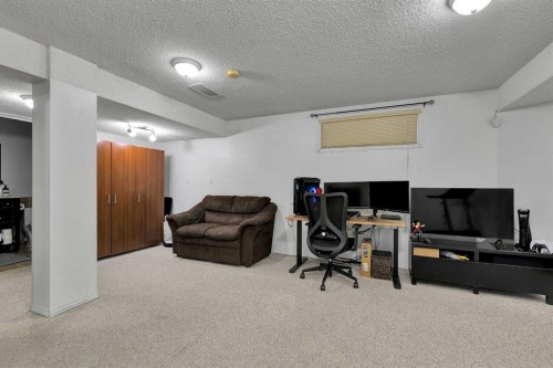 298 Taravista Street Ne, Calgary, AB - Indoor