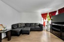 298 Taravista Street Ne, Calgary, AB  - Indoor Photo Showing Living Room 