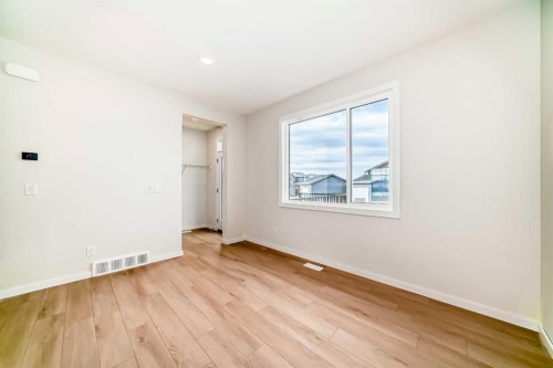 126 Lanark Gate Se, Airdrie, AB - Indoor Photo Showing Other Room
