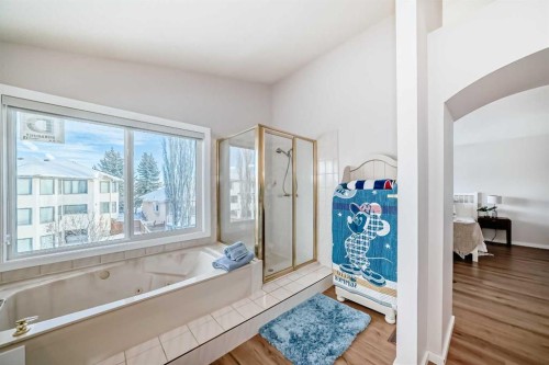 8328 Edgevalley Drive Nw, Calgary, AB - Indoor Photo Showing Other Room