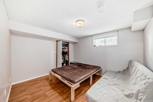 8328 Edgevalley Drive Nw, Calgary, AB - Indoor Photo Showing Other Room