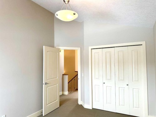 624 27 Avenue Nw, Calgary, AB - Indoor