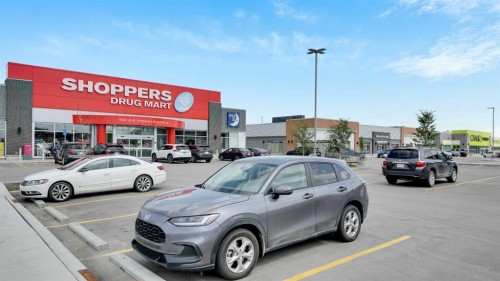 58 Skyview Ranch Gardens Ne, Calgary, AB - Indoor Photo Showing Garage