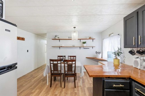 99-3223 83 Street Nw, Calgary, AB 