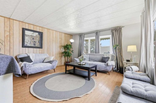 99-3223 83 Street Nw, Calgary, AB 