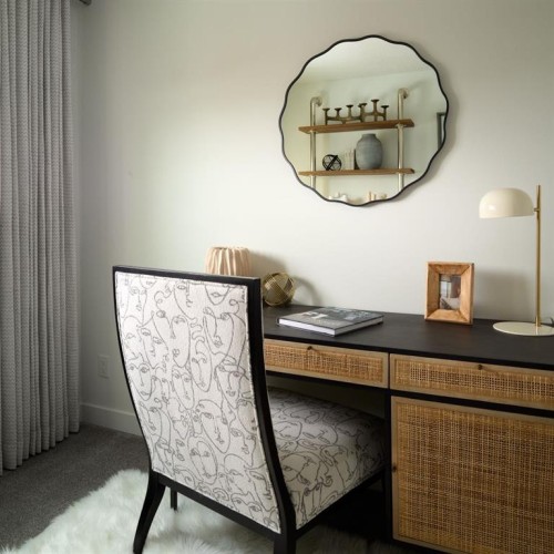 229-380 Seton Villas Se, Calgary, AB - Indoor