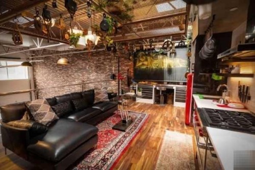 13005 93 Avenue, Edmonton, AB 